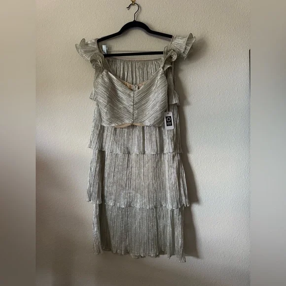 Saylor Gianna Set in Platinum size small - Picture 3 of 6